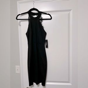 Lulu’s Little Black Dress
